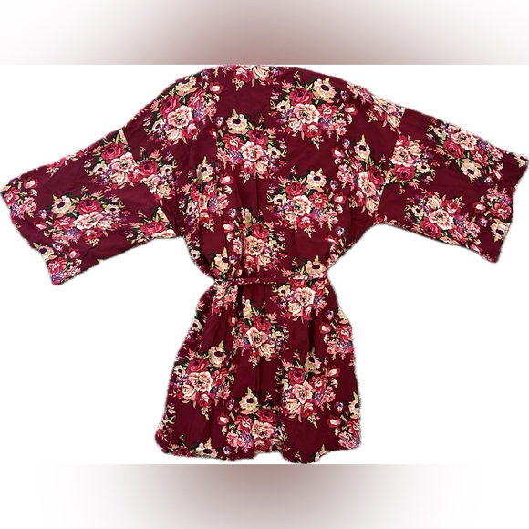 Floral Robe / Kimono - Picture 6 of 7